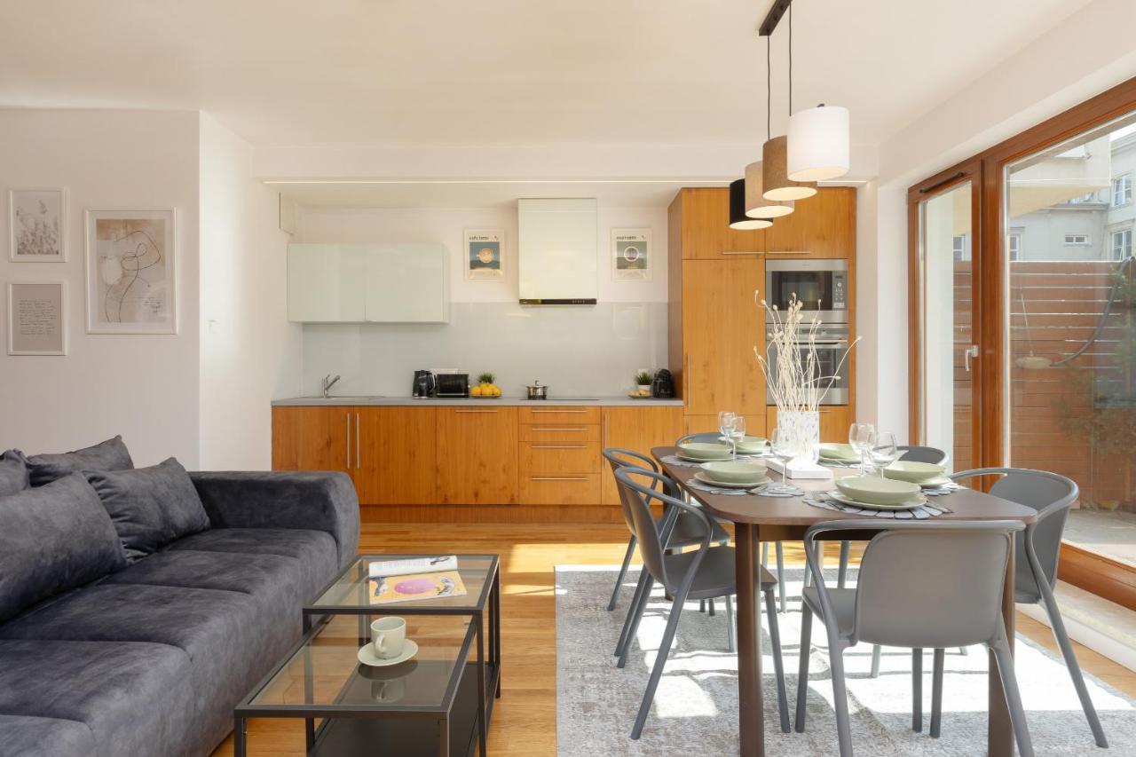 Old Mokotow Spacious Two-Bedroom Apartment By Noclegi Renters 华沙 外观 照片