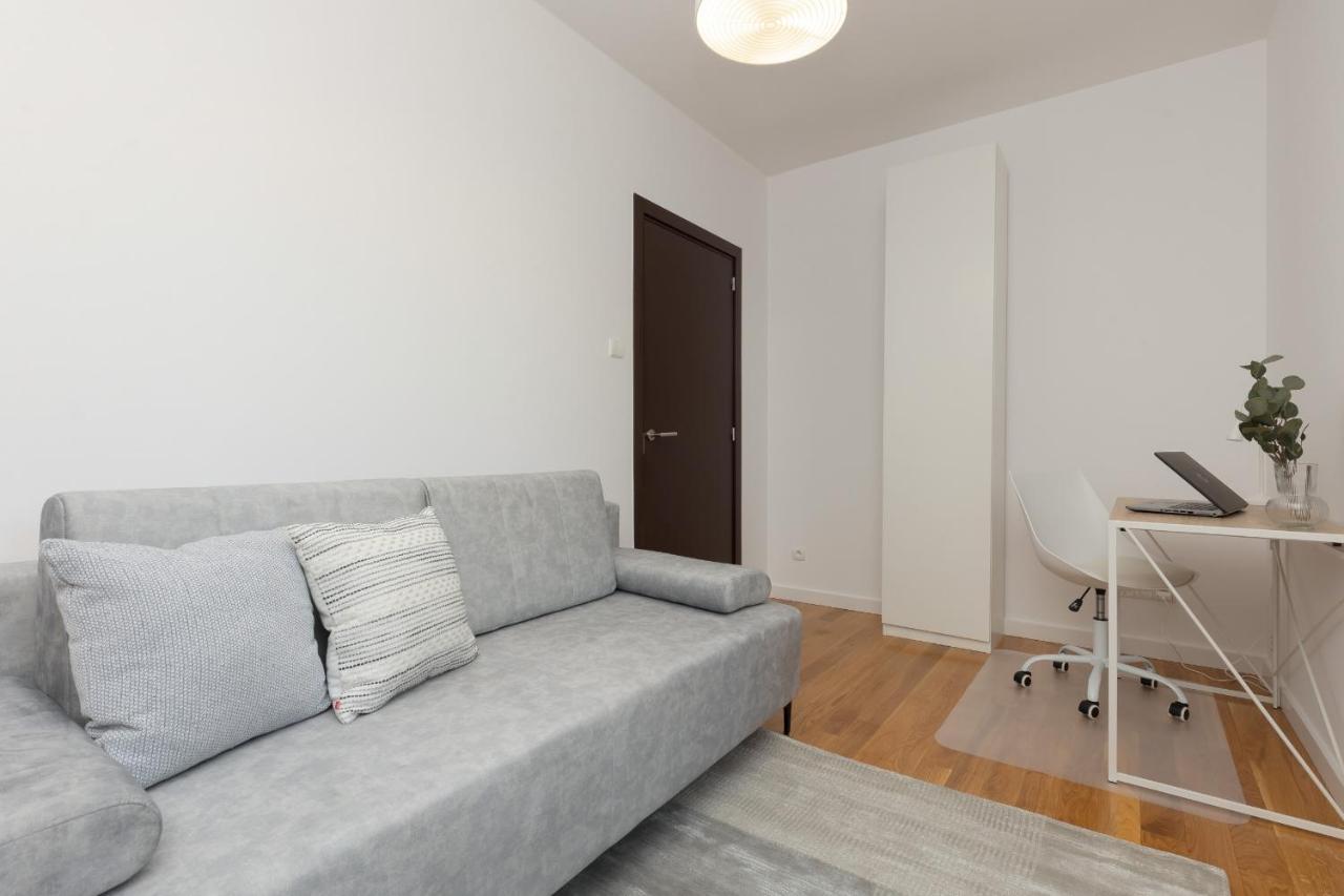Old Mokotow Spacious Two-Bedroom Apartment By Noclegi Renters 华沙 外观 照片
